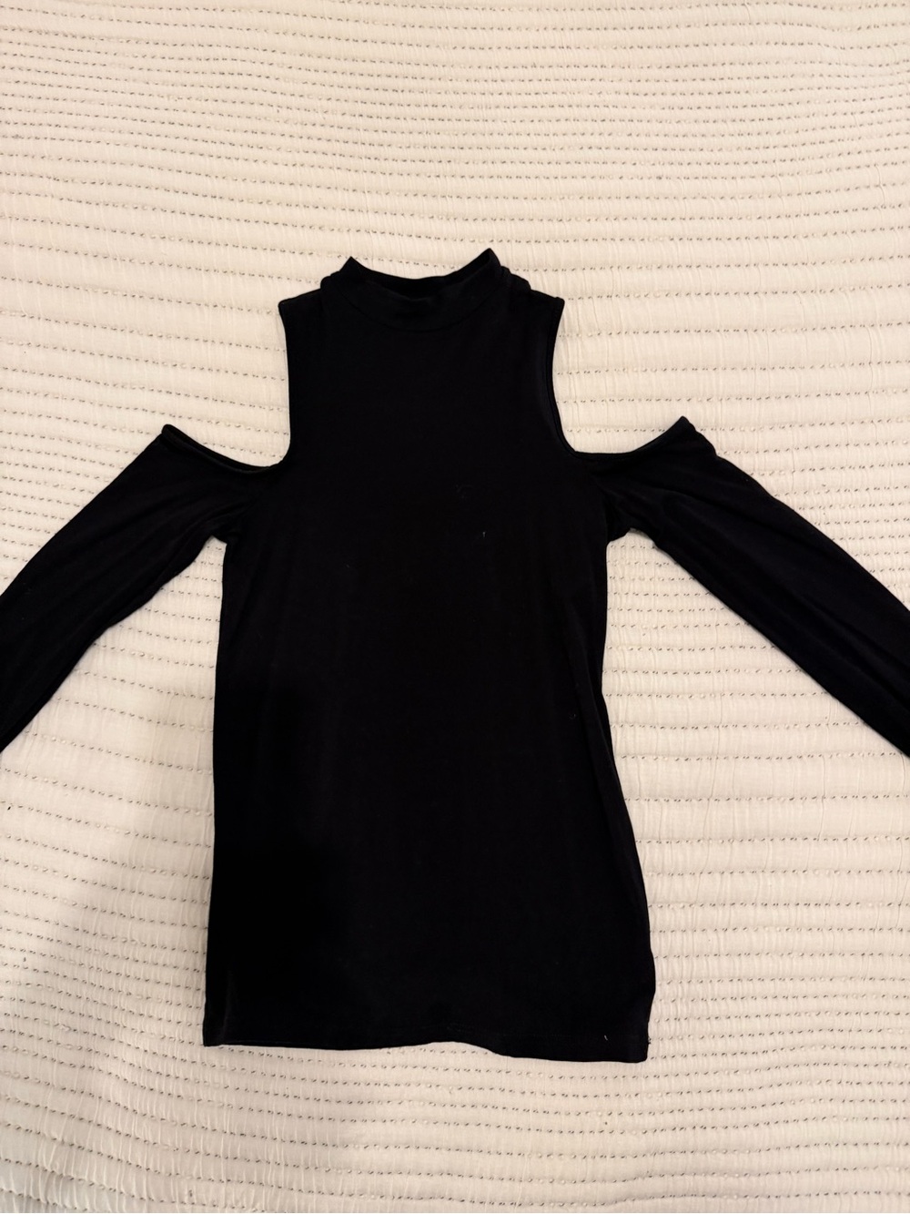 BB Dakota Black Cold-Shoulder Long Sleeve Top